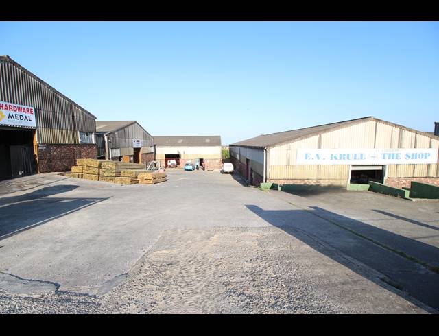 2,580M² WAREHOUSE FOR SALE IN BRAELYN